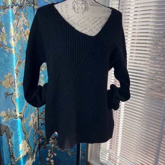 Guess size large black asymmetrical design sweater. - Picture 8 of 16